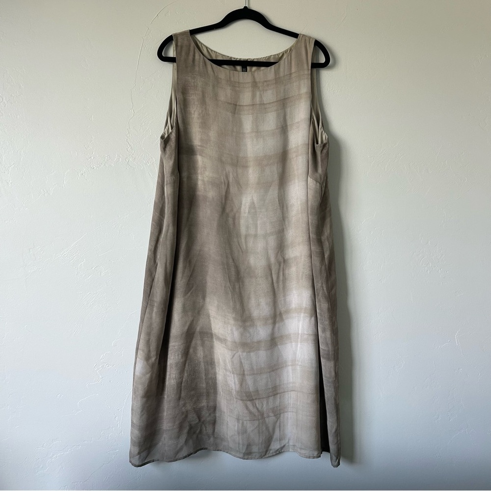 Eileen Fisher Cobblestone Bateau Oxidized Printed Silk Shift Dress 1X Neutral
